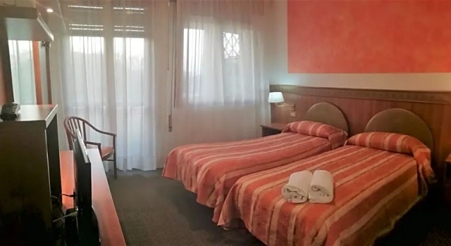 Hotel Kristall, Забронировать Отель Сан-Дона-ди-Пьяве Венето