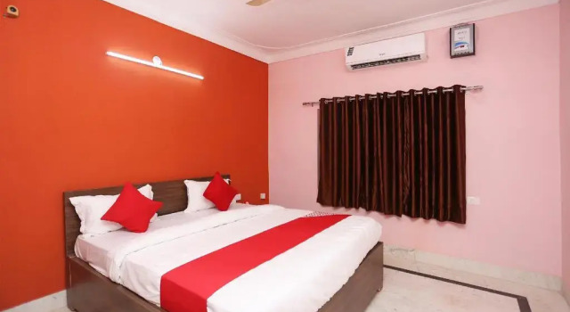 Morning Star Castle By OYO Rooms, Varaa Hotelli 3 tähden hotellit kohteessa Orissa, 3*