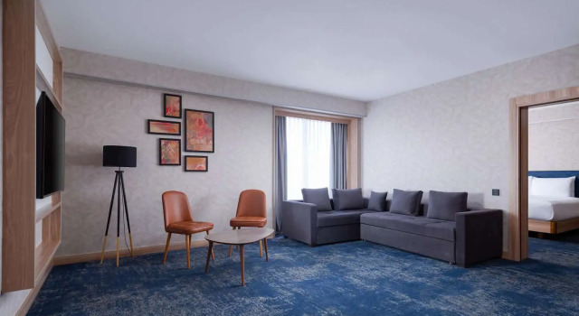 Люкс c 1 комнатой Hilton Garden Inn Samarkand