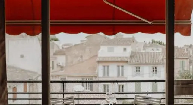 Superbe appartement rénové - Salon de Provence, Забронировать Апартаменты/квартира Апартаменты Салон-де-Прованса, рядом с Туристическое справочное бюро Салон-де-Прованс, Апартаменты/квартира