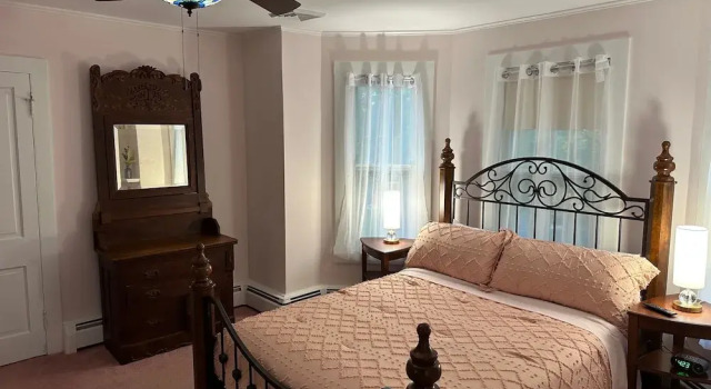 Inn on Fox Meadow - Spacious Victorian Inn, Buchen Sie Bed & Breakfast Gaithersburg Maryland