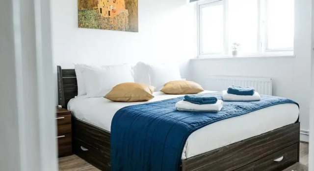 Three Bed London Apartment