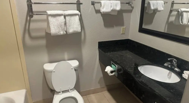 Номер Superior Red Roof Inn La Porte