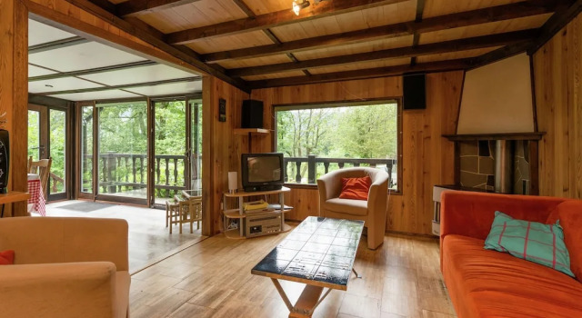 Шале Maboge Cottage With Garden