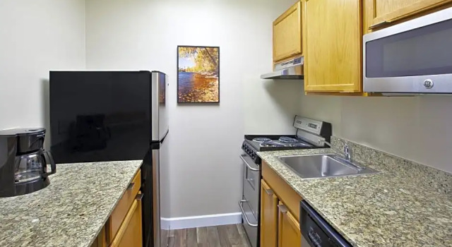 Четырёхместный люкс с 2 комнатами TownePlace Suites Minneapolis-St. Paul Airport/Eagan