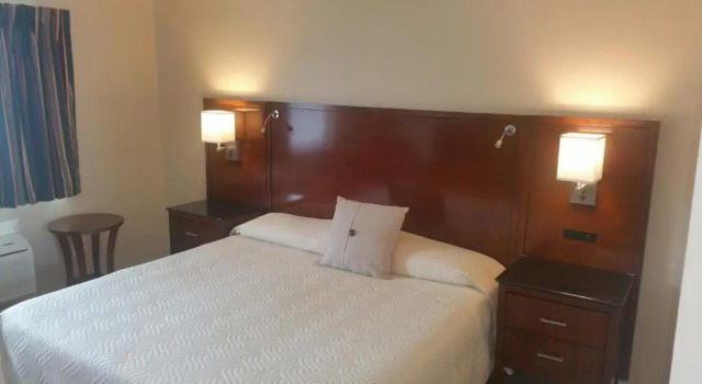 Номер Standard Sand Pebble Motor Lodge