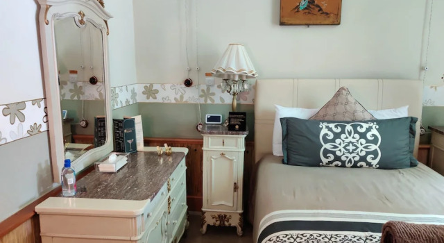 Полулюкс Цокольный этаж c 1 комнатой Azcami Boutique Hotel