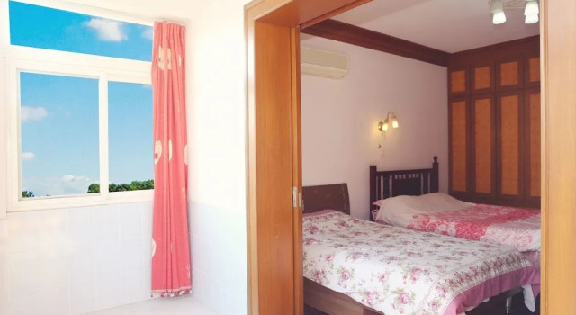 Xixili Guesthouse 2nd Branch, Book Pension Hoteller i Waxie med parkering, Parkering