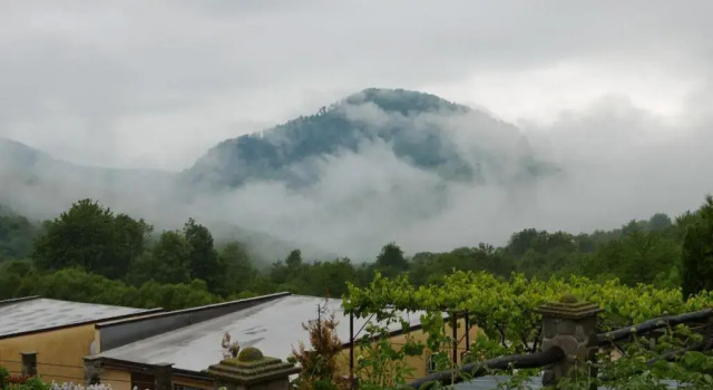 West Wood ApartHotel, Prenota Residence Hotel a Carpathians - Ukraine con piscina, Piscina
