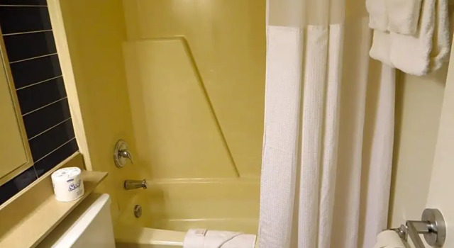 Двухместный номер Main Floor Travelodge by Wyndham Edmonton West