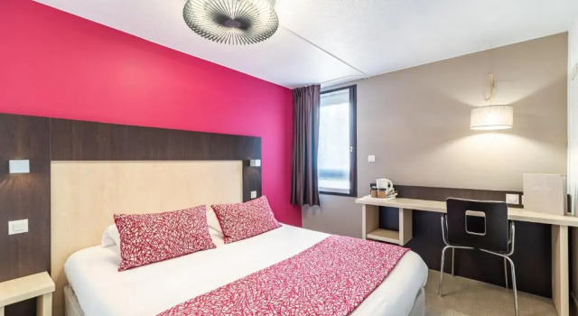 Четырёхместный номер Standard KYRIAD ROUEN NORD - Mont Saint Aignan