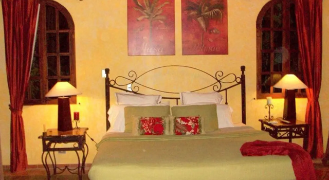 Forest Hills Suites, Забронировать Отель Хако Пунтаренас
