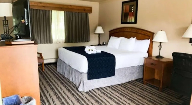 Двухместный номер Standard с балконом Best Western Sunset Inn