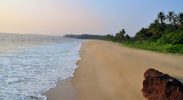 The Malabar Beach Resort, Book Ferieresort SPA-hoteller i Thalassery, SPA