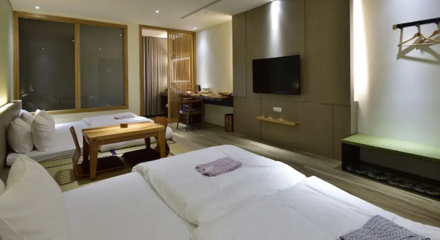 Семейный номер Standard Shine Mood Resort Yuanli