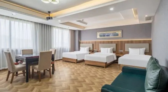 Люкс Huihe Hotel (Shangrao High Speed Railway Station)