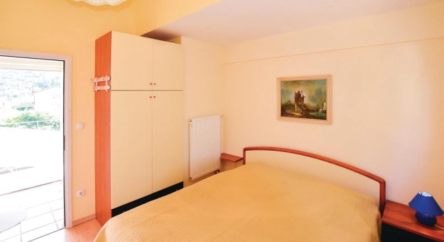 Awesome Home in Izola With Wifi and 1 Bedrooms, Забронировать Отель Отели Изола с бассейном, Бассейн
