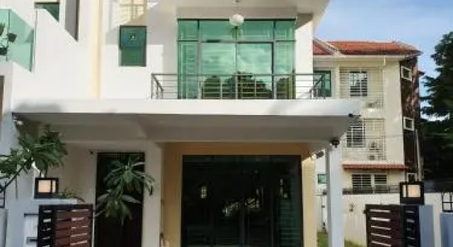De Nest Holiday home, Rezervasyon Otel Bayan Lepas Penang