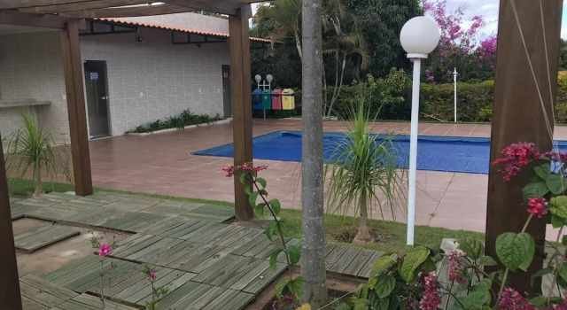 Sede Campestre Shekinah, Reservar Hotel Hotéis em Paranoá com estacionamento, Estacionamento