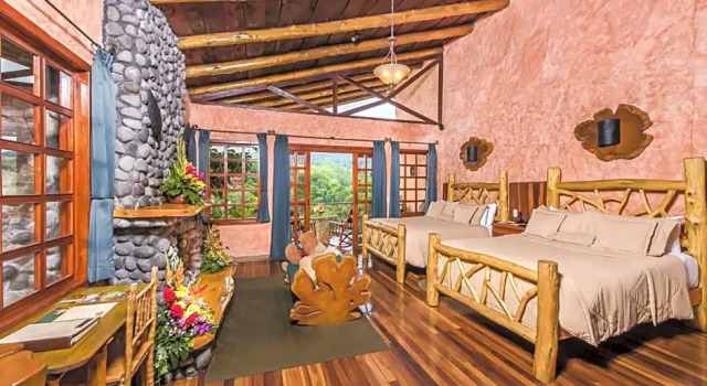 Номер Deluxe с балконом Peace Lodge