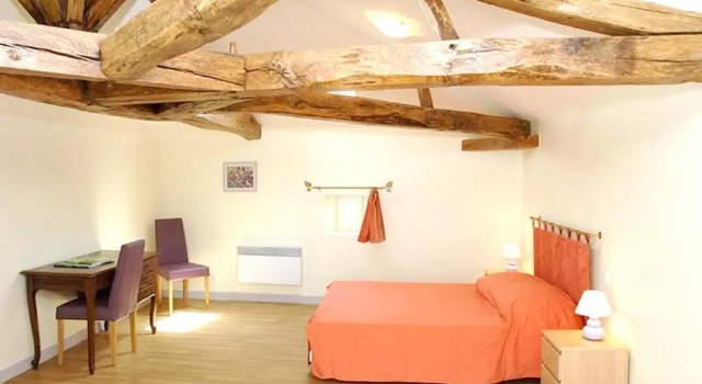 House With 4 Bedrooms in Saint-vincent-la-châtre, With Pool Access, Fu