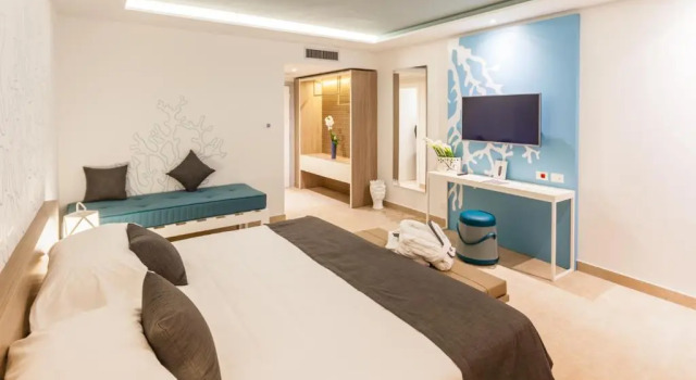 Трёхместный номер Deluxe Modica Beach Resort