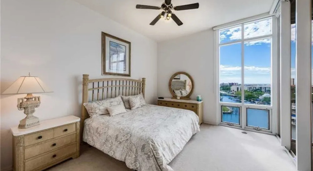 Palm Harbor 702E - Two Bedroom Condo, Забронировать Отель Отели Fort Myers Area с парковкой, Парковка