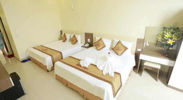Четырёхместный номер Standard Anova 2 Hotel