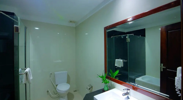 Семейный номер Standard с видом на город Starry Angkor Hotel