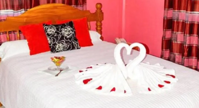 La Flamboyant Hotel