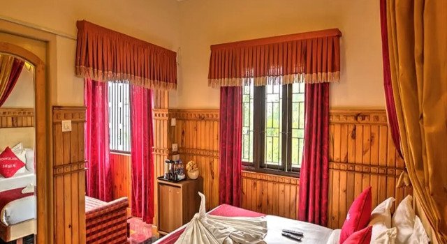 Pine Borough Inn, Забронировать Отель Отели штата Тамилнада с завтраком, Завтраки