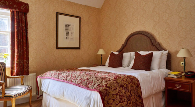 Dumbleton Hall Hotel