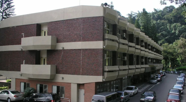 Трёхместный номер Standard Sun Moon Lake Youth Hostel