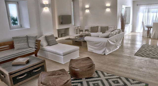 Paradise Estate, Забронировать Отель Отели Калафатис с бассейном, рядом с Пляж Агия Анна Калафатис, Бассейн