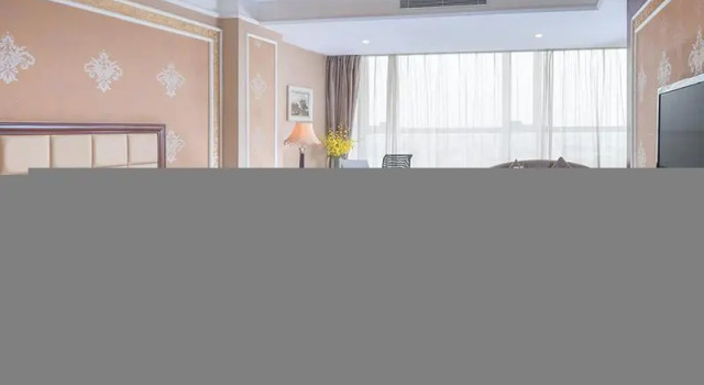 Люкс Vienna Hotel Shenzhen Songgang Yanchuan Road