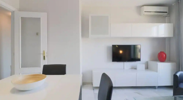 Brilliant Cute Malaga Center, Забронировать Апартаменты/квартира Малага - центр Малага, рядом с Музей Кармен Тиссен