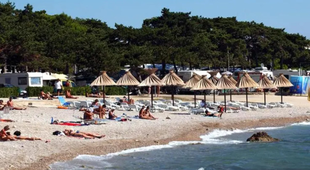 Rimbaldo Apartments, Забронировать Апартаменты/квартира Отели Крка с парковкой, рядом с Krk Harbour, Парковка