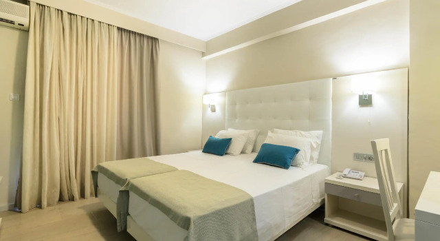 Двухместный номер Standard с видом на бассейн Karras Grande Resort