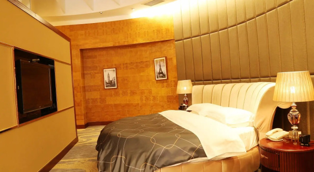 Люкс Executive Chonpines Hotels·Zhuanghe Huanghai Street