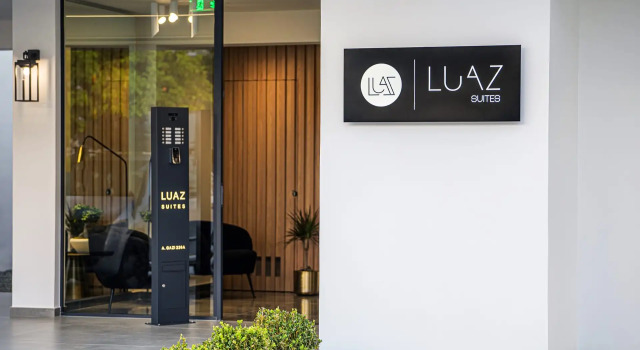 Luaz Suites, Book Hotel Volos 