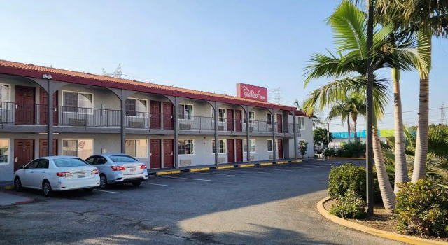 Red Roof Inn Los Angeles – Bellflower, Брондау Қонақ үй Беллфлауэр Los Angeles Metropolitan Area