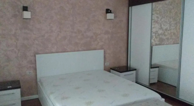 Apartament lux, Забронировать Апартаменты/квартира Роман Нямц