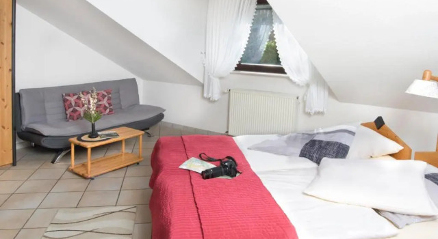 Hotel-Restaurant Im Goldenen Grund, Boek Hotel Korperich 