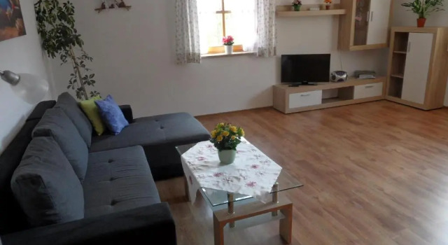Ferienwohnung Engelhardt, Rezerwuj Hotel Irsengund Bawaria