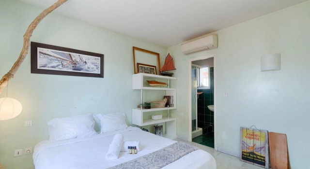 Beautiful Villa Between City, Sea and Calanques!, Забронировать Вилла Марсель Буш-дю-Рон