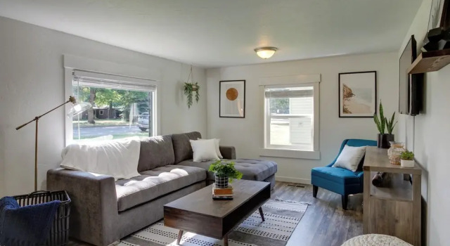 Коттедж с 2 комнатами Adorable Coeur D'alene Home < 2 Mi to Lake!