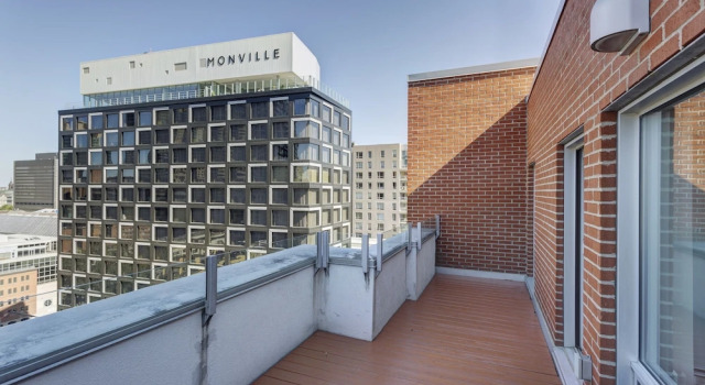 Palais-des-Congrès Furnished Suites by Hometrotting, Rezervasyon Otel Montreal otoparklı oteller, Quebecor yakınında, Otopark