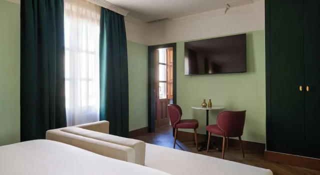 Номер Superior с балконом Honest Granada Hotel