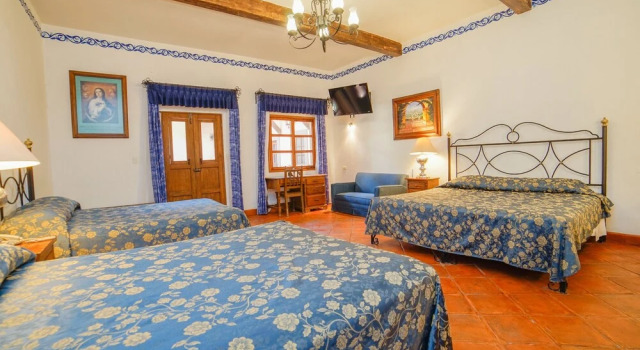 Трёхместный номер Standard Hotel Mansión Virreyes