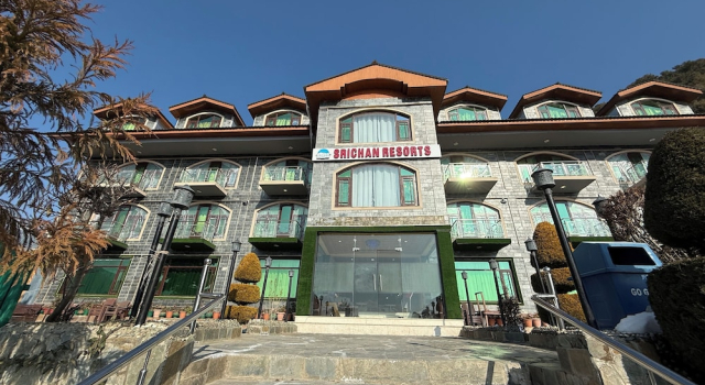Srichan Resorts